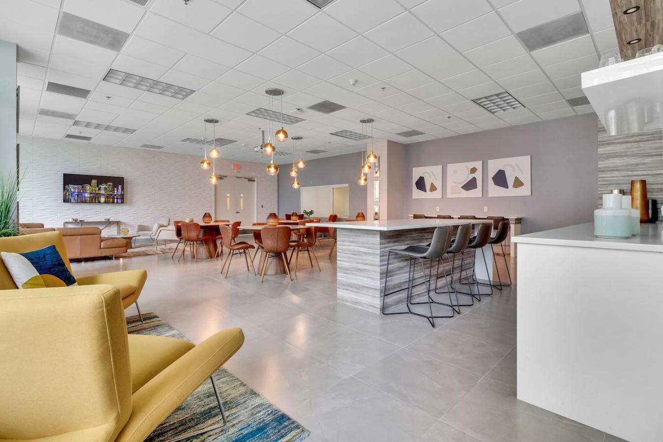 Spacious 2 Bed Unit In Brickell With Free Parking Майами Экстерьер фото